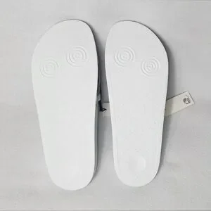 Gucci White and Green Sandals with Signature Web Stripe Gucci | Shoes | Gucci White And Green Sandals With Signature  main image 4